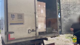 В Геленджике задержали грузовик с 4,6 тоннами нелегального пива