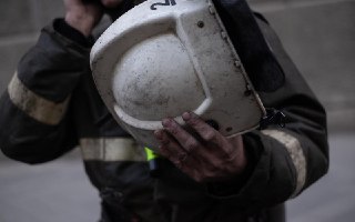Вертолет поможет в тушении пожара на складе в Краснодаре