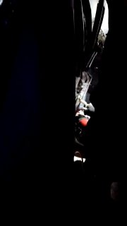 Спасатели разрезали кузов автомобиля после ДТП в Новороссийске